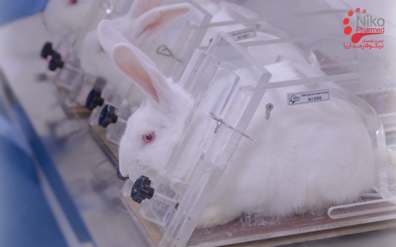 آزمونهای زیستسازگاری (Biocompatibility Tests) - alt="آزمونهای زیست سازگاری تجهیزات پزشکی نیکوفارمد | سمیت سلولی ISO 10993-5، حساسیتزایی، تحریکزایی، ژنوتوکسیک، کاشت، هموکامپتیبیلیتی | اولین آزمایشگاه همکار تهران"